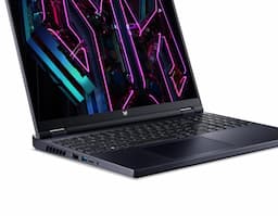 Acer Predator Helios 16 PH16-71 (NH.QJSSI.001) Black Gaming Laptop, Intel Core i9 13900HX 13th Gen, 32 GB RAM, 1 TB SSD, 40.6 cm (16"Inch) Display, NVIDIA GeForce RTX 4080 12GB GDDR6, 2.6 kg, Windows 11 Home