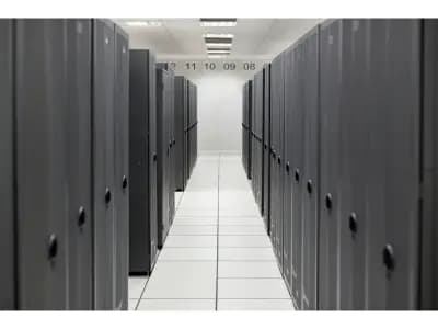 HPE P47184-B21 SR932 Gen11 x32 Lanes 8GB Wide Cache PCI SPDM Plug in Storage Controller