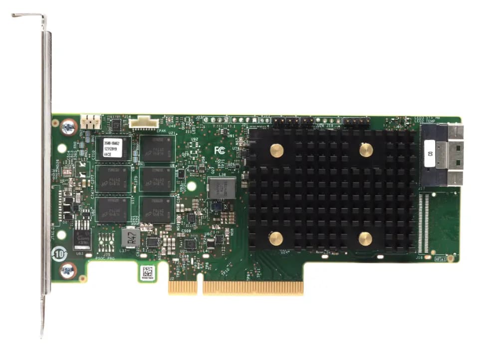 Lenovo 4Y37A78600 ThinkSystem RAID 940-16i 4GB Flash PCIe Gen4 12Gb Adapter